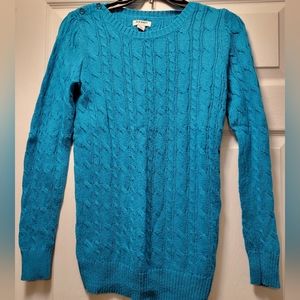 Old Navy blue cable sweater. XS